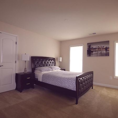 Luxury Villa And Apartments Fairfax Exterior foto