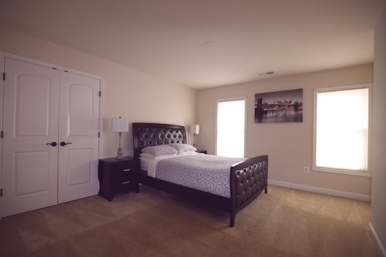 Luxury Villa And Apartments Fairfax Exterior foto
